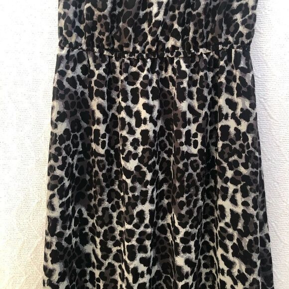 Forever 21 Strapless Animal‎ Print Dress - Picture 4 of 9